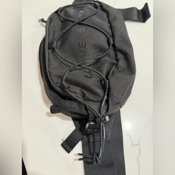Converse Black Crossbody Bag - Picture 5 of 12